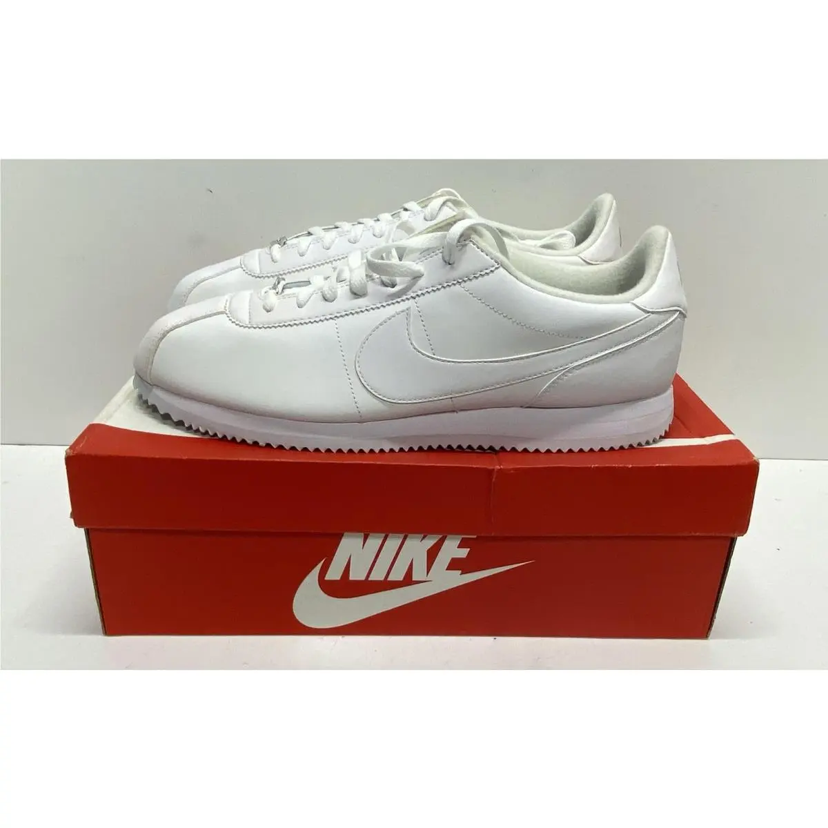 Nike shoes - Cortez Basic - Cortez Basic - 819719-110 - White 6