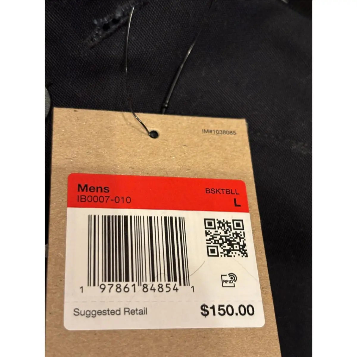Nike clothing - Black / White (UPC: 197861848541) 5