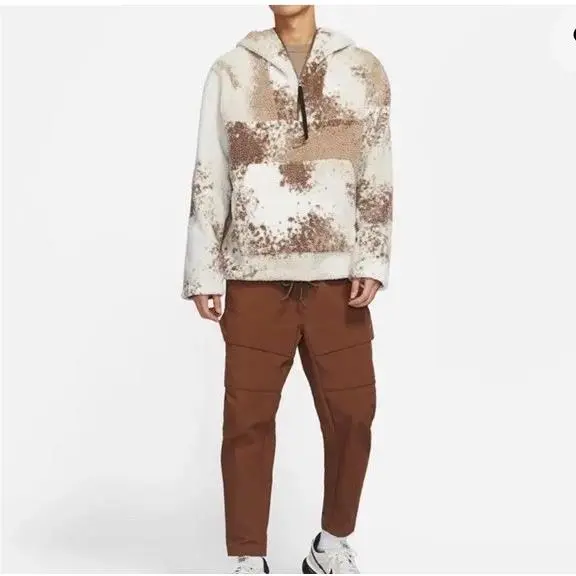 Nike clothing - Brown 2