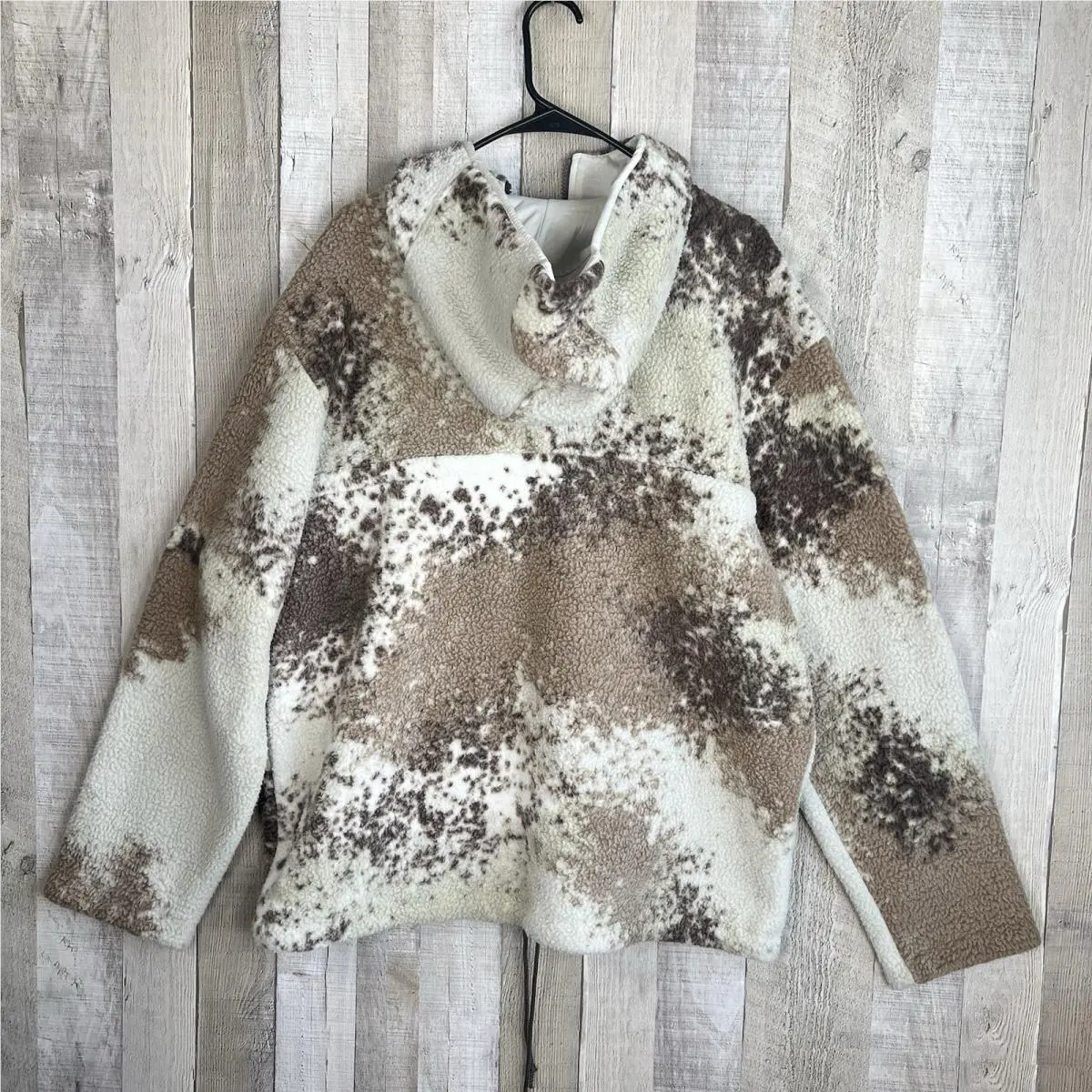 Nike clothing - Brown 15