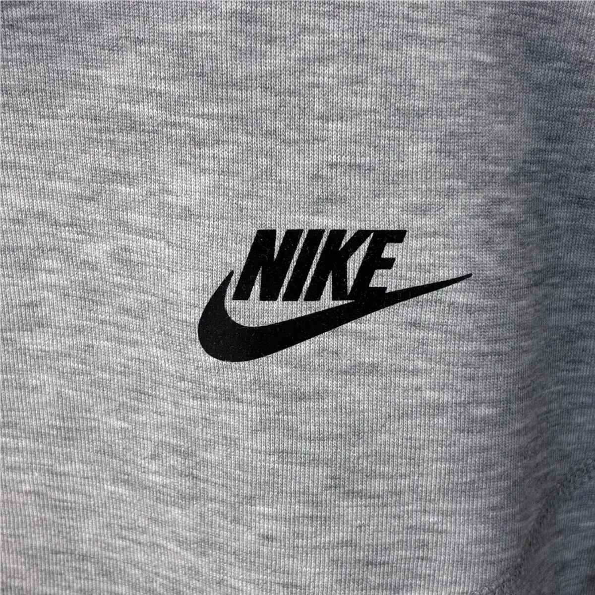 Nike clothing - Gray (UPC: 0196607413265) 3