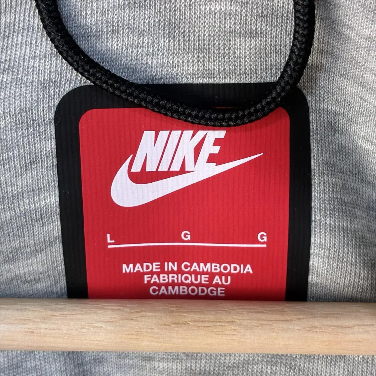 Nike clothing - Gray (UPC: 0196607413265) 7