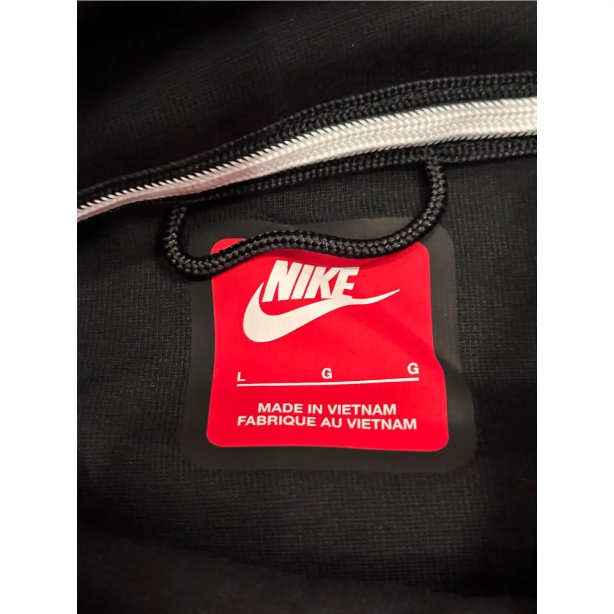 Nike clothing - Black (UPC: 196607418451) 2