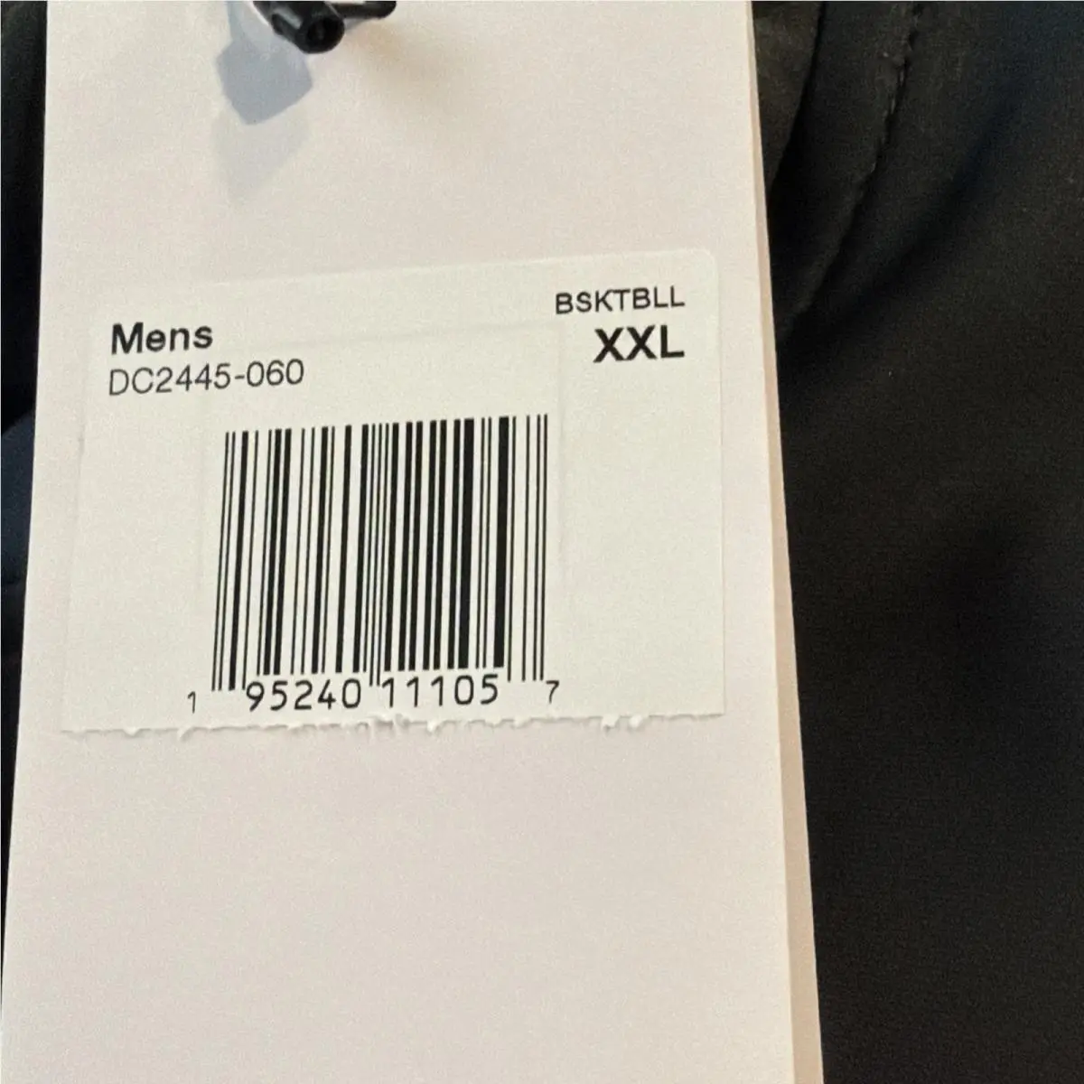 Nike clothing - Black (UPC: 195240111057) 0