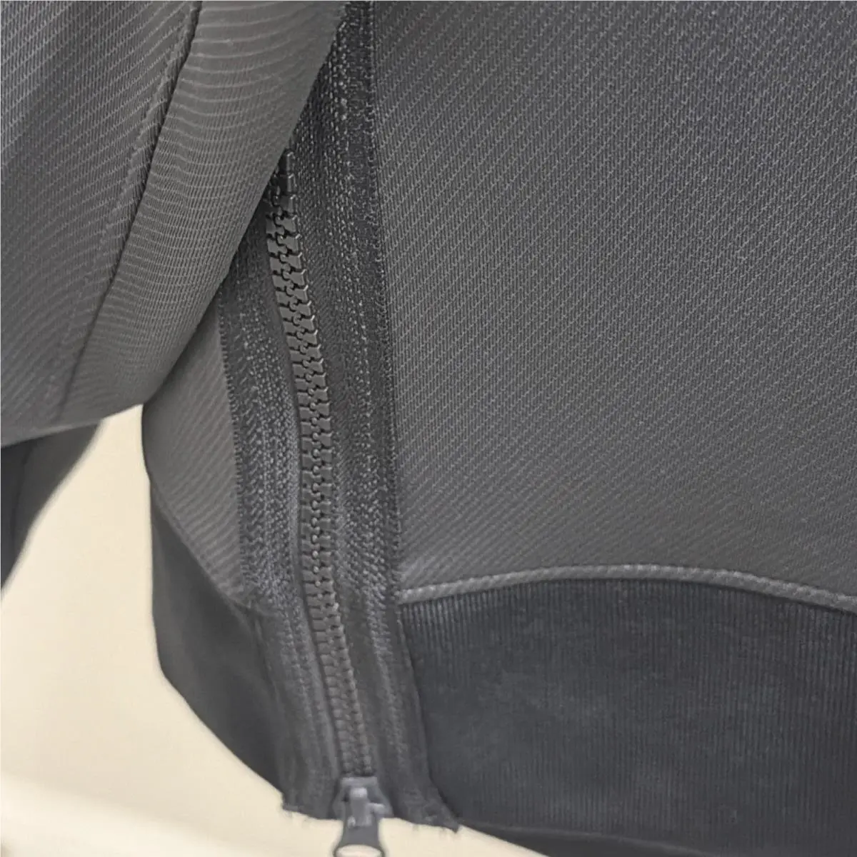 Nike clothing - Black (UPC: 195240111057) 6