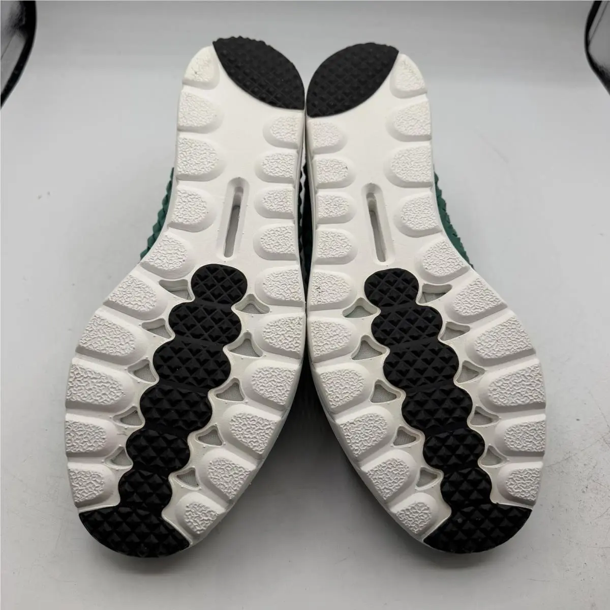 Nike shoes - Nike Mayfly - Mayfly - 833132-300 - Green (UPC: 0676556510296) 8