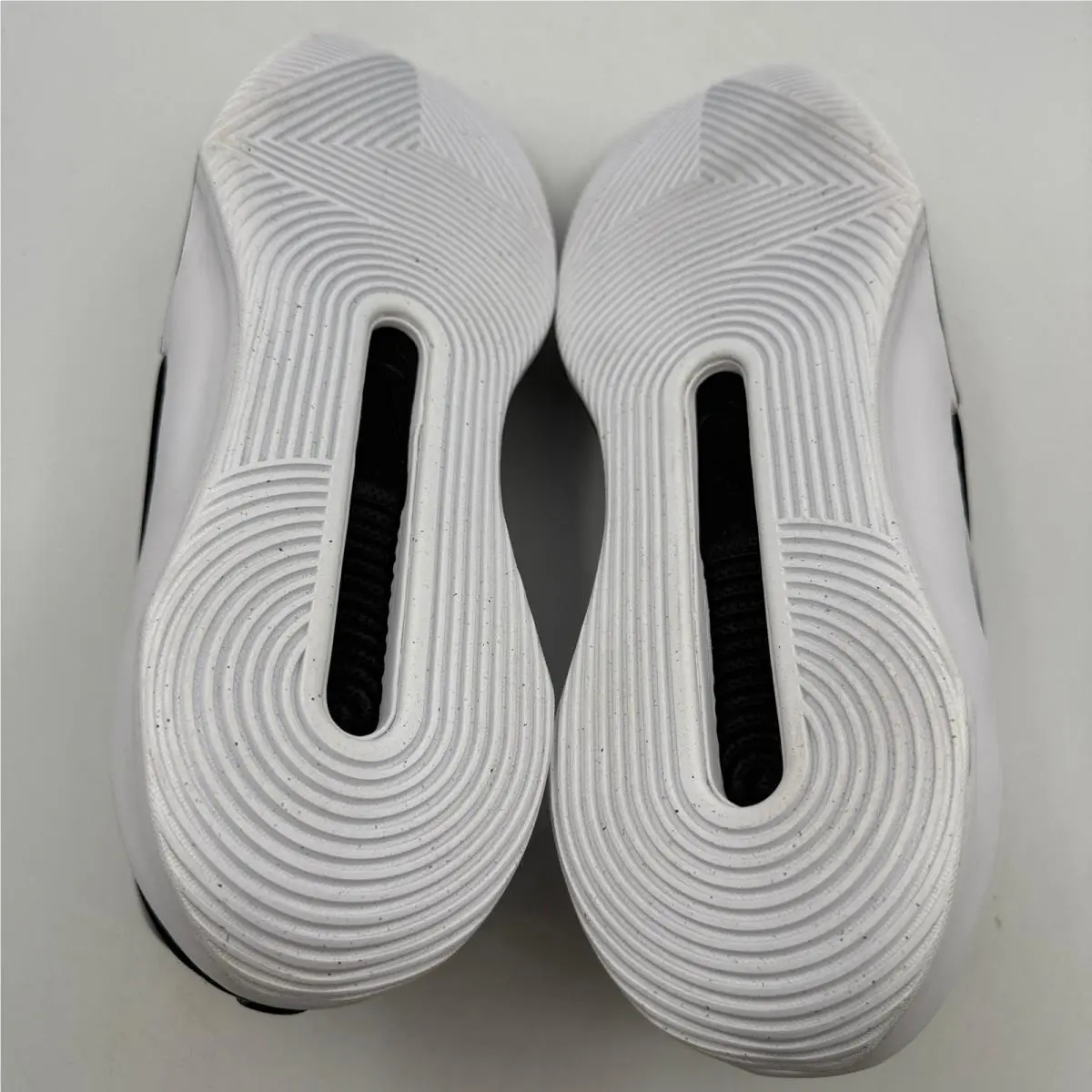 Nike shoes - Nike G.T. Jump Academy - Jump Academy - White 3