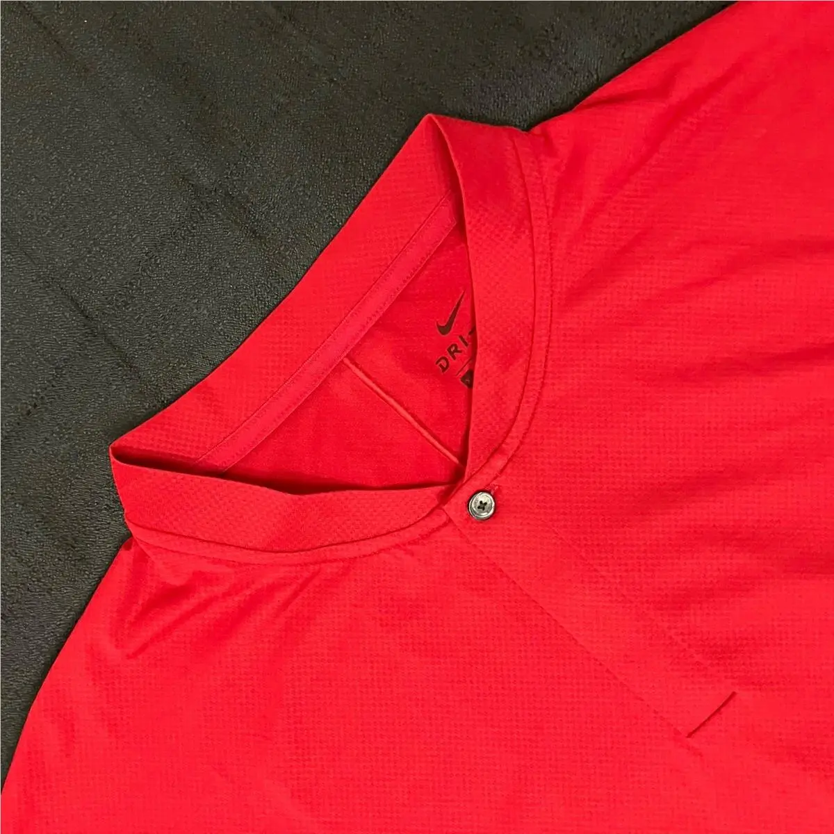 Nike clothing - Nike Tiger Woods Dry ADV Blade Mock - Sunday Red Black 0