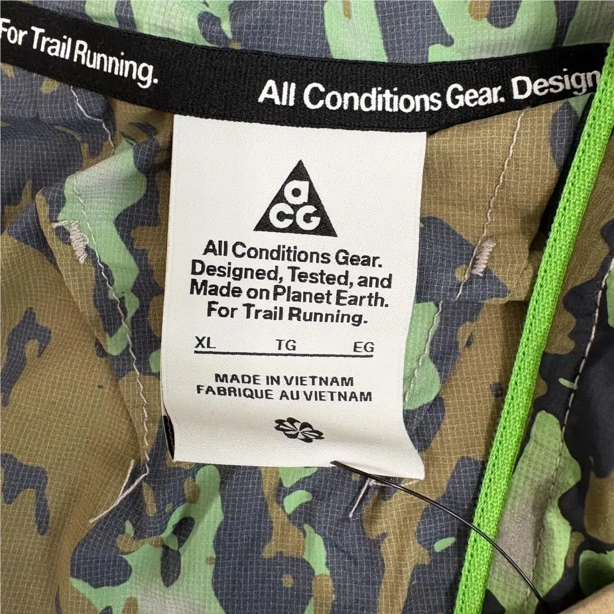 Nike clothing - Green 10