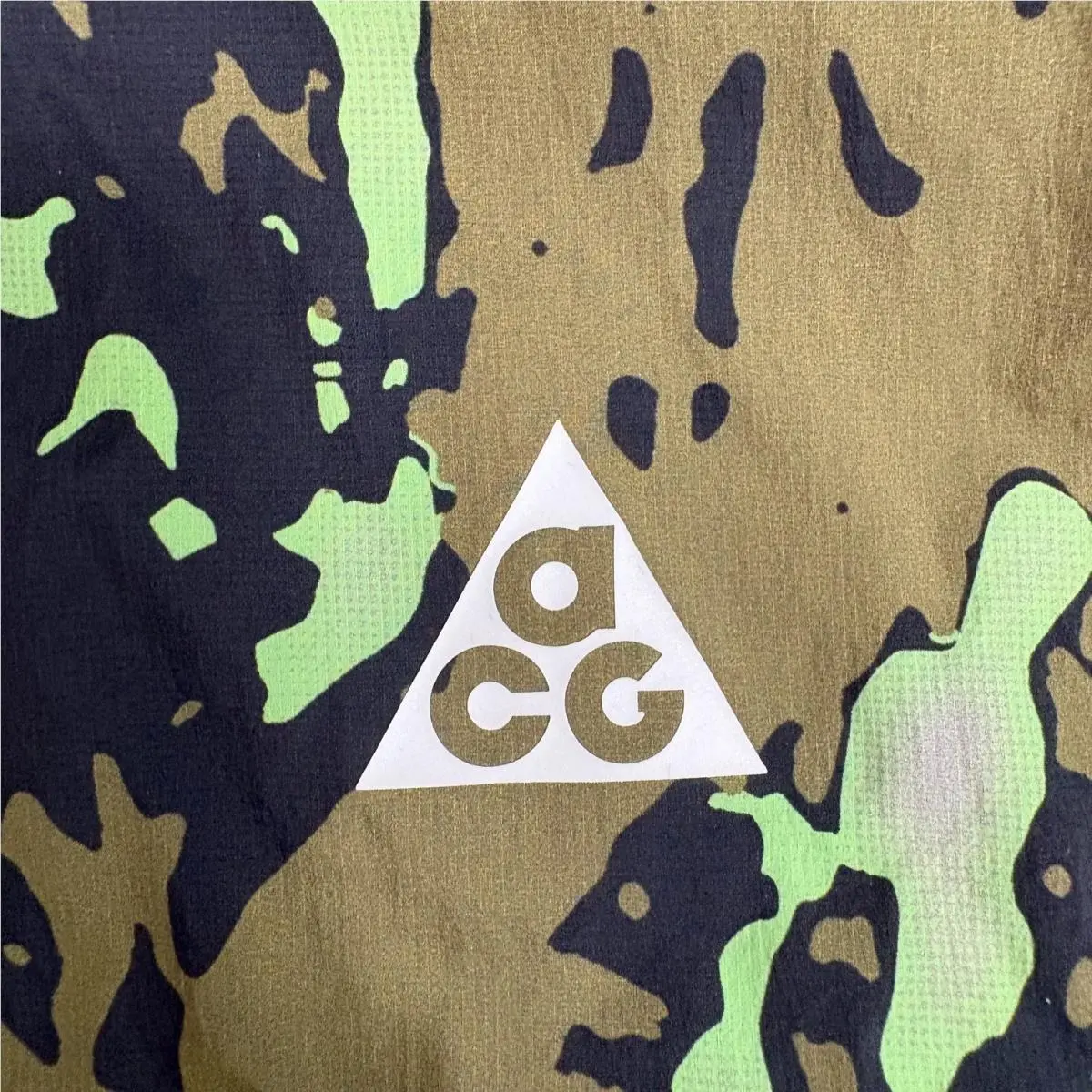 Nike clothing - Green 3