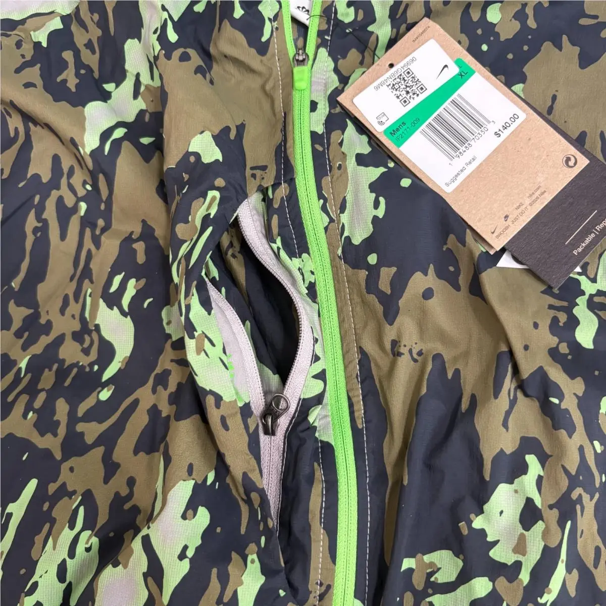 Nike clothing - Green 4