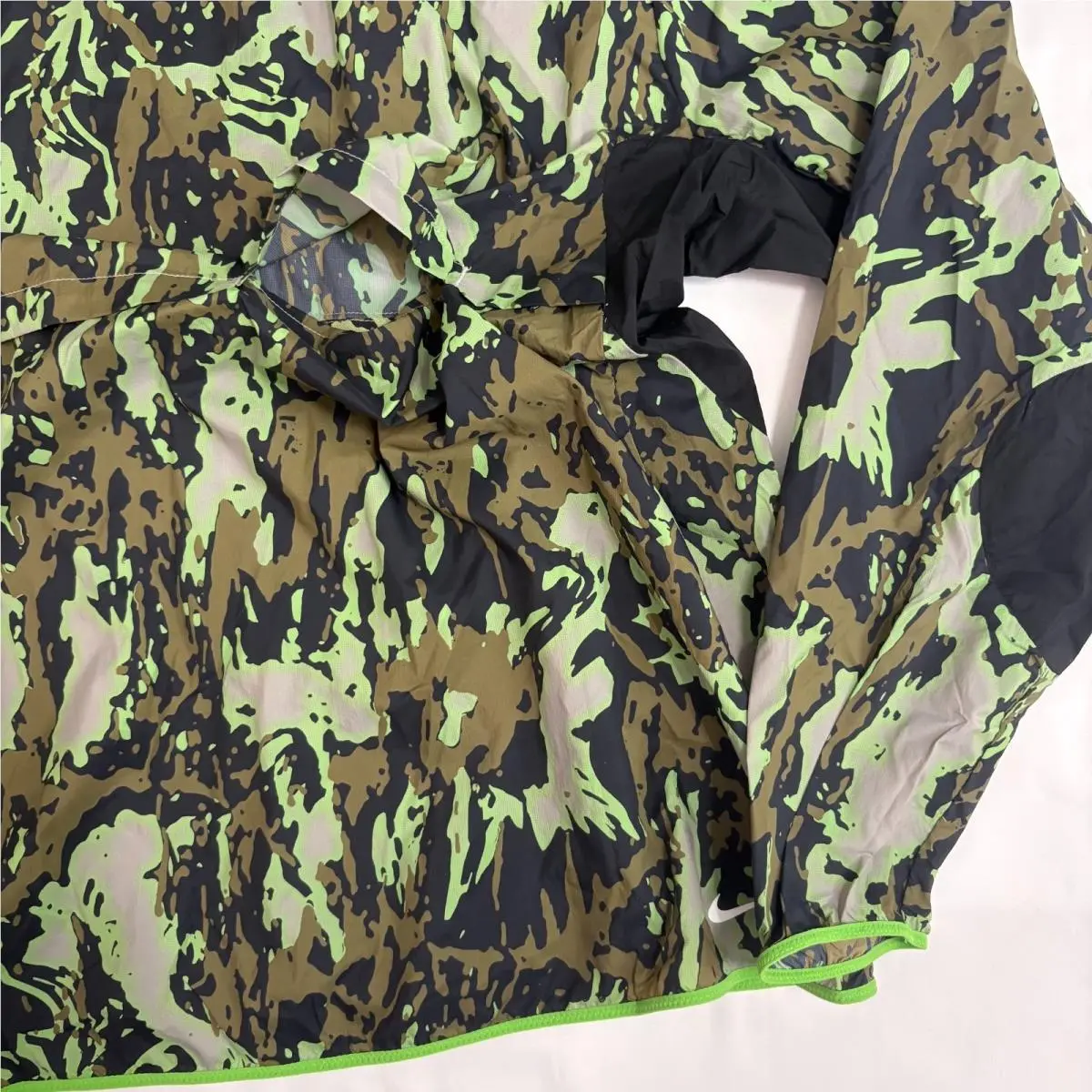 Nike clothing - Green 6