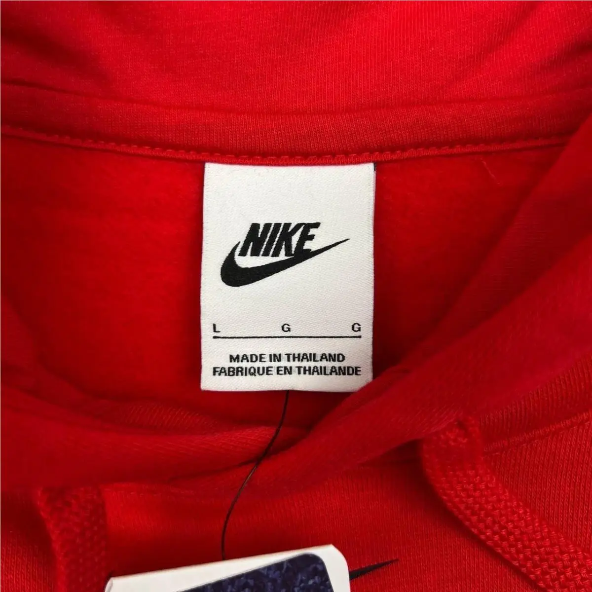 Nike clothing - Red 1