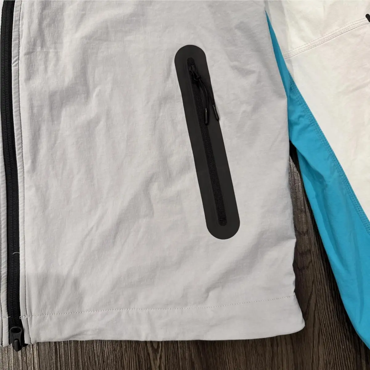 Nike clothing - Gray 1