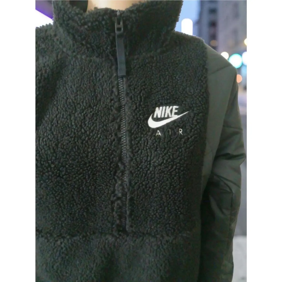 Nike clothing - Black (UPC: 195242721377) 0