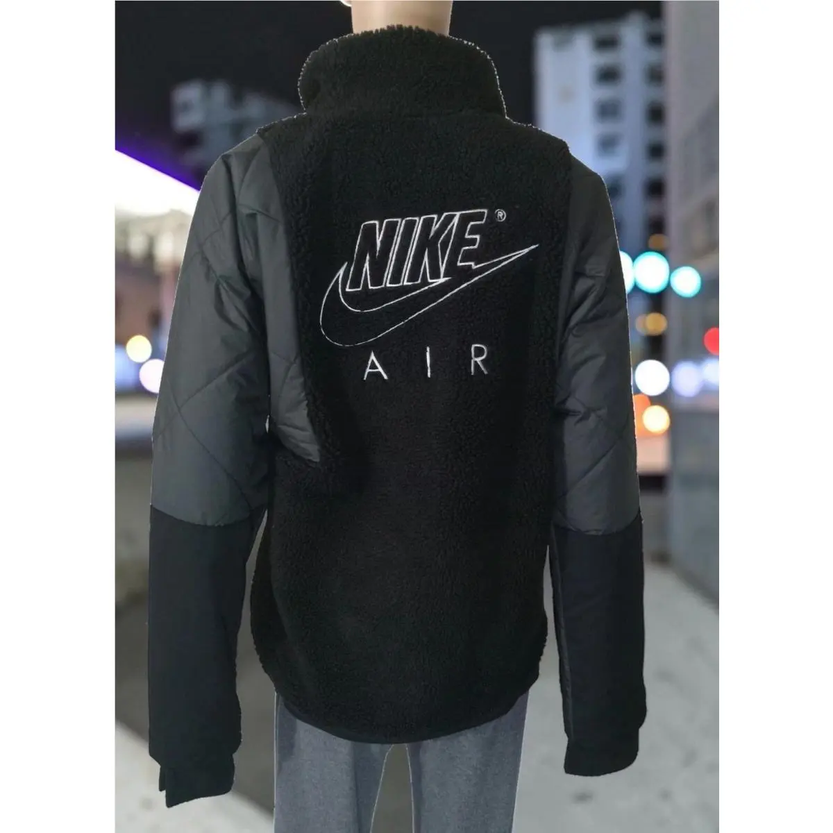 Nike clothing - Black (UPC: 195242721377) 1