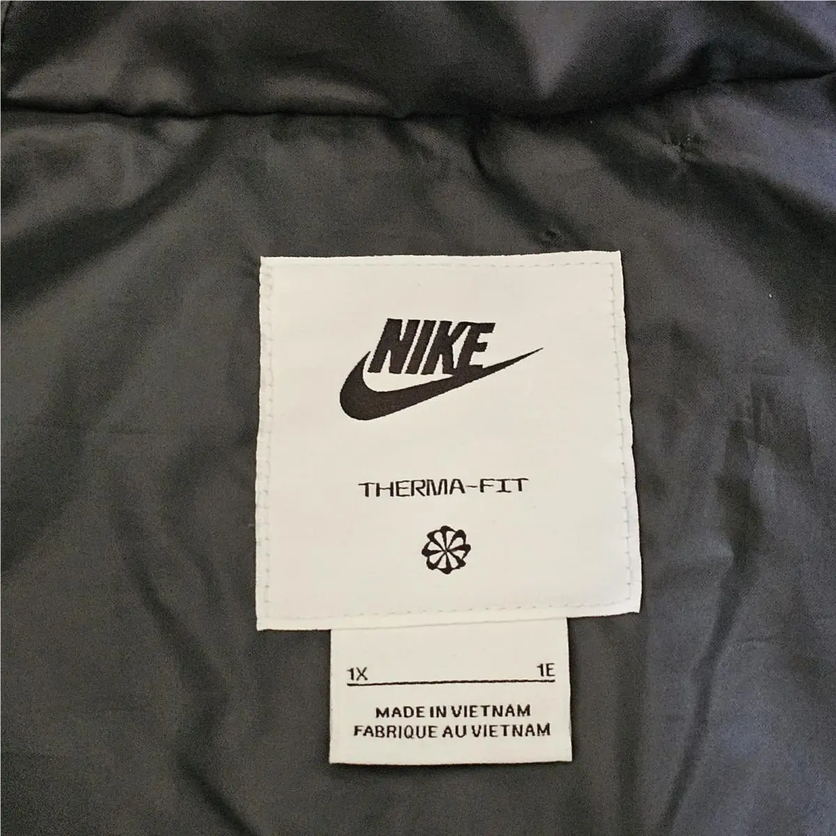 Nike clothing - Nike Metro - Metro - HF7898010 - Black 2