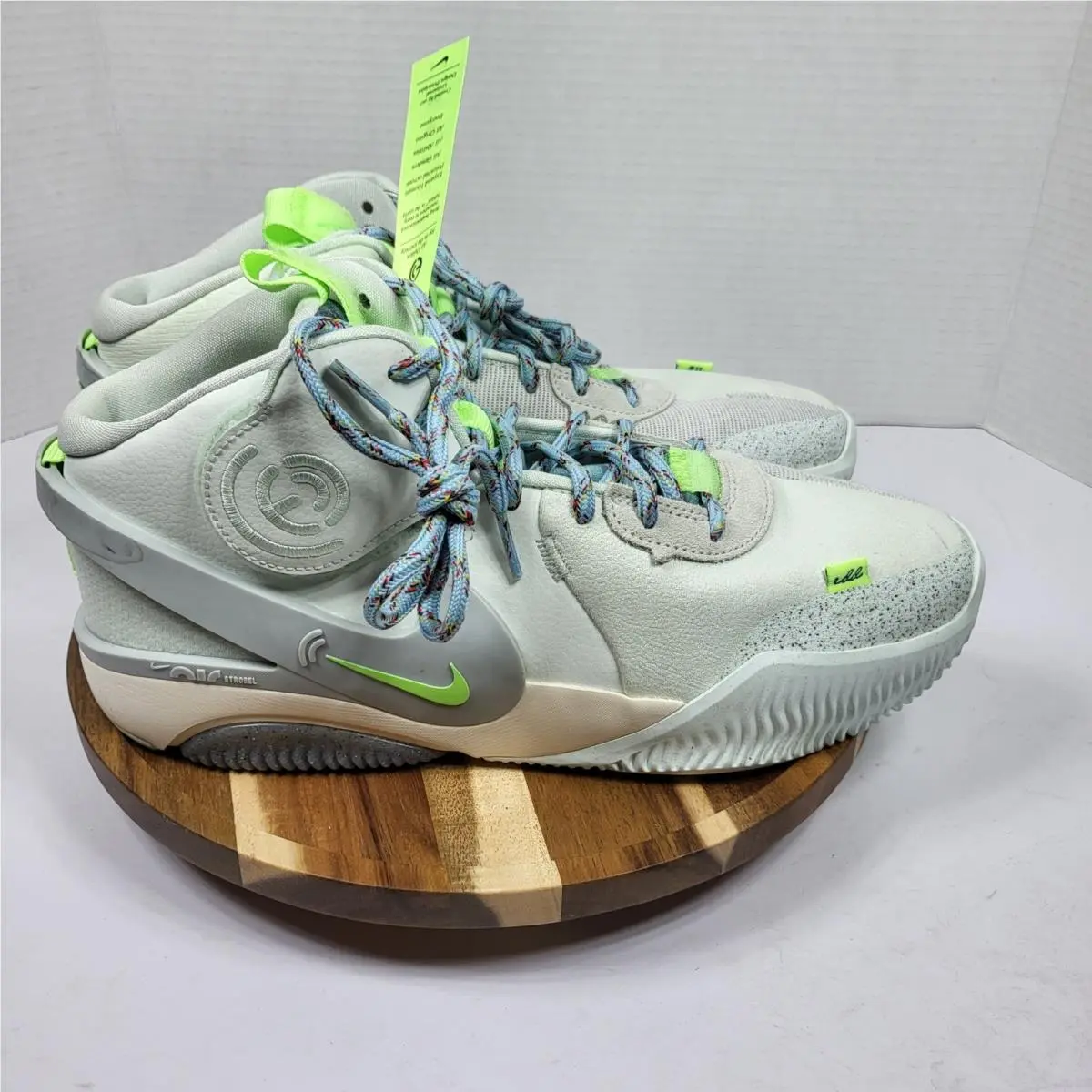 Nike shoes - Nike Air Deldon Barely Green - Green 2