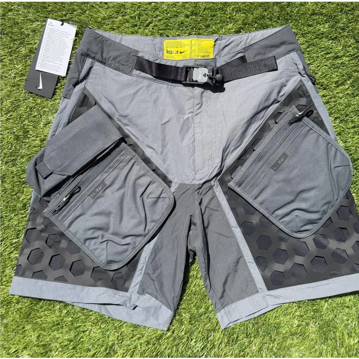 Nike clothing - Nike NRG ISPA MLLE Modular Shorts - FV4895-060 - Anthracite, Dark Grey & Black (UPC: 0197594534025) 4