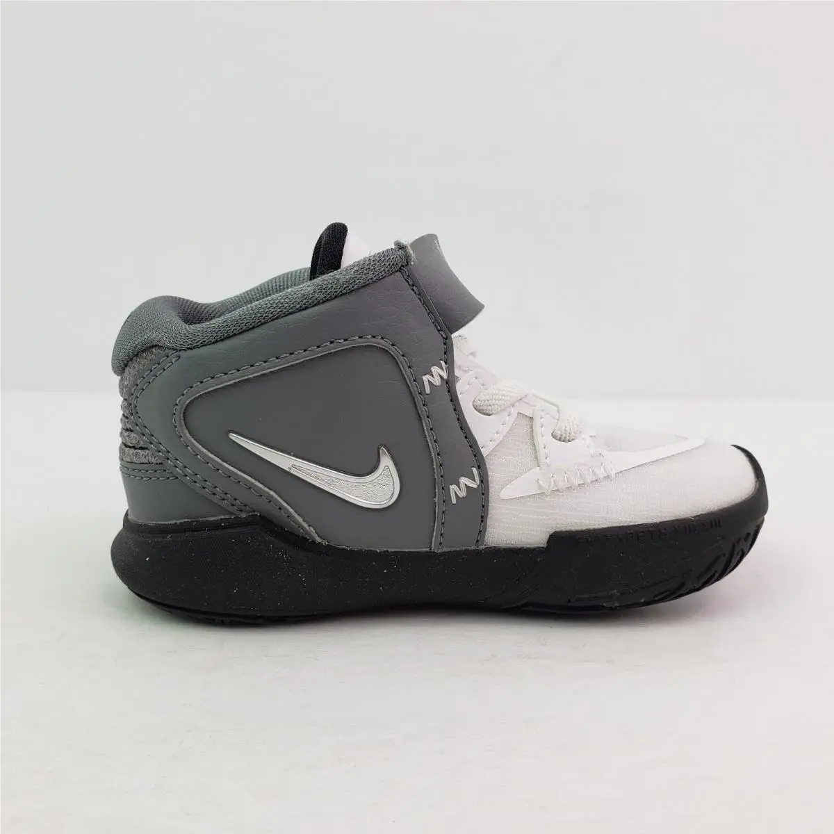 Nike shoes - Nike Kyrie Infinity - Kyrie Infinity - White 2