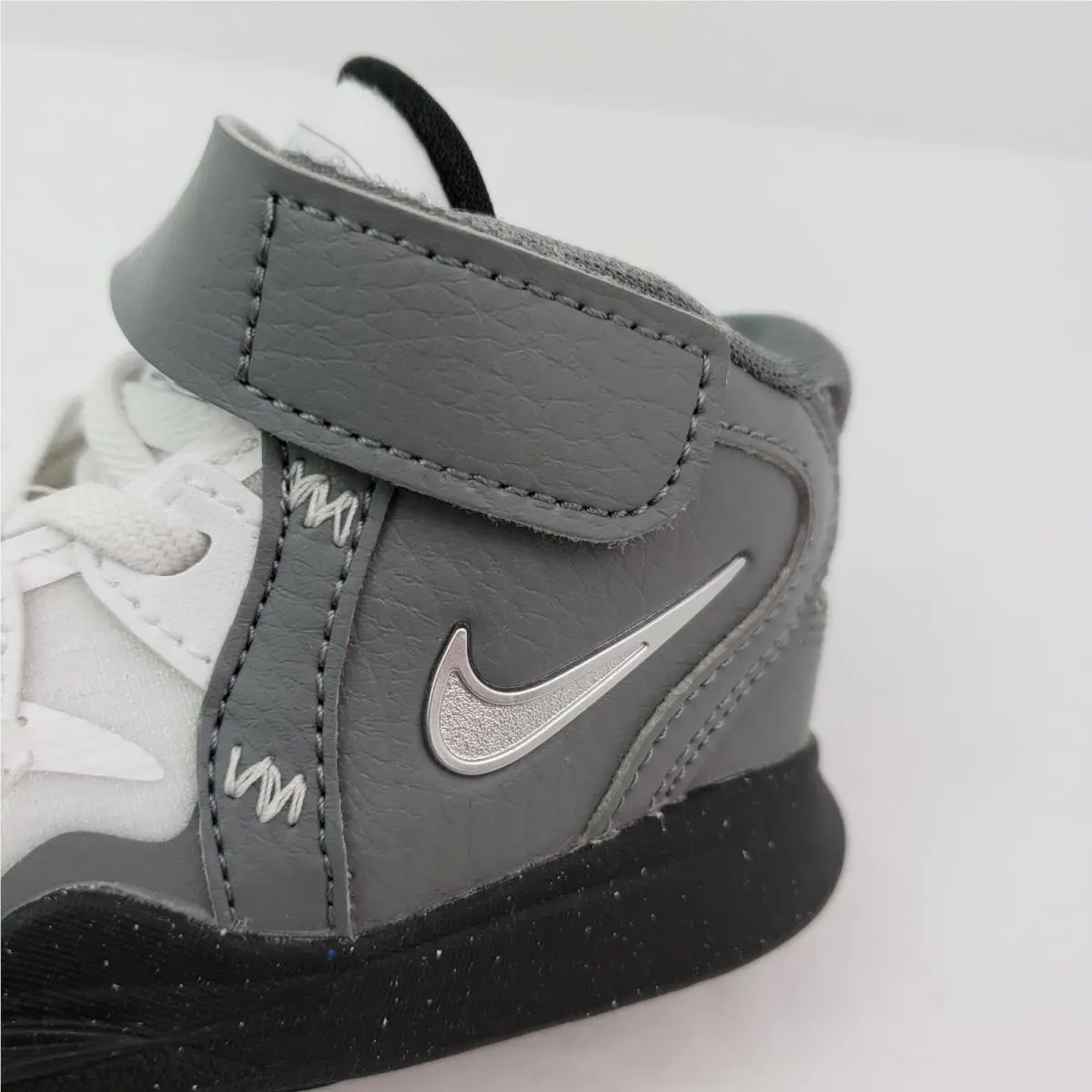 Nike shoes - Nike Kyrie Infinity - Kyrie Infinity - White 7
