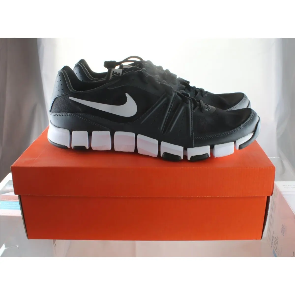 Nike shoes - 684701004 - 684701004 - Black (UPC: 823229521718) 1