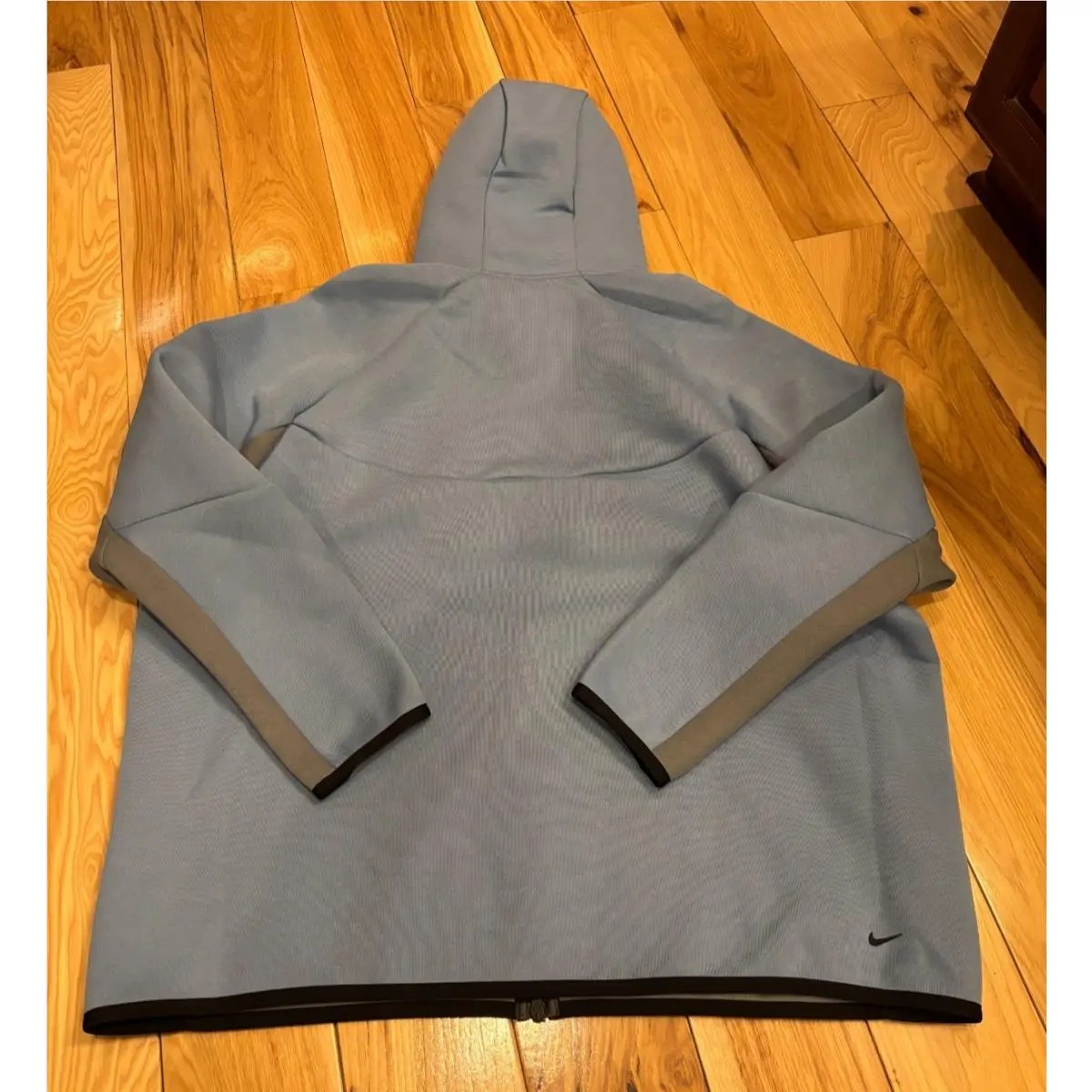 Nike clothing - Work Blue/Cool Grey/Black (UPC: 198488914350) 0