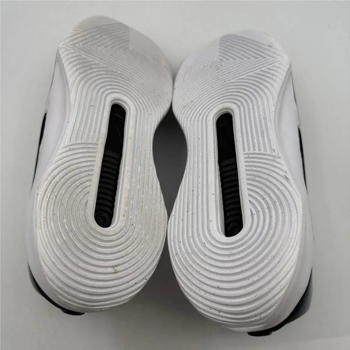 Nike shoes - Nike G.T. Jump Academy - Jump Academy - White 3