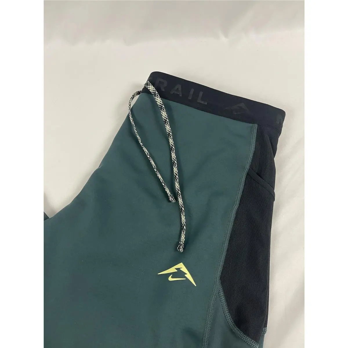 Nike clothing - Nike Trail Lunar Ray - Trail Lunar Ray - FB8599 - Green, Exterior: Multicolor (UPC: 196968931293) 0