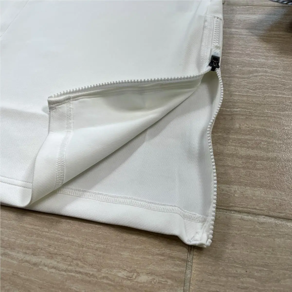 Nike clothing - White 3