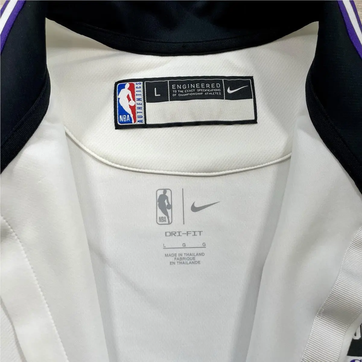Nike clothing - White 4