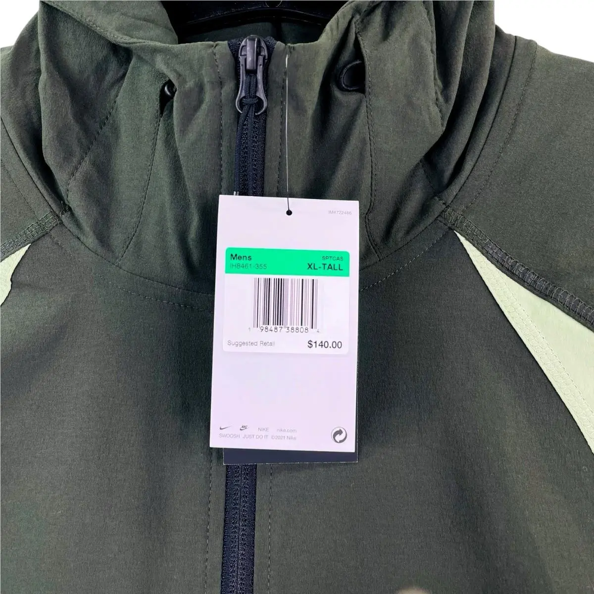 Nike clothing - Nike Tech Dri-FIT Woven Windrunner Colorblock Jacket - IH8461-355 - Black Green 4