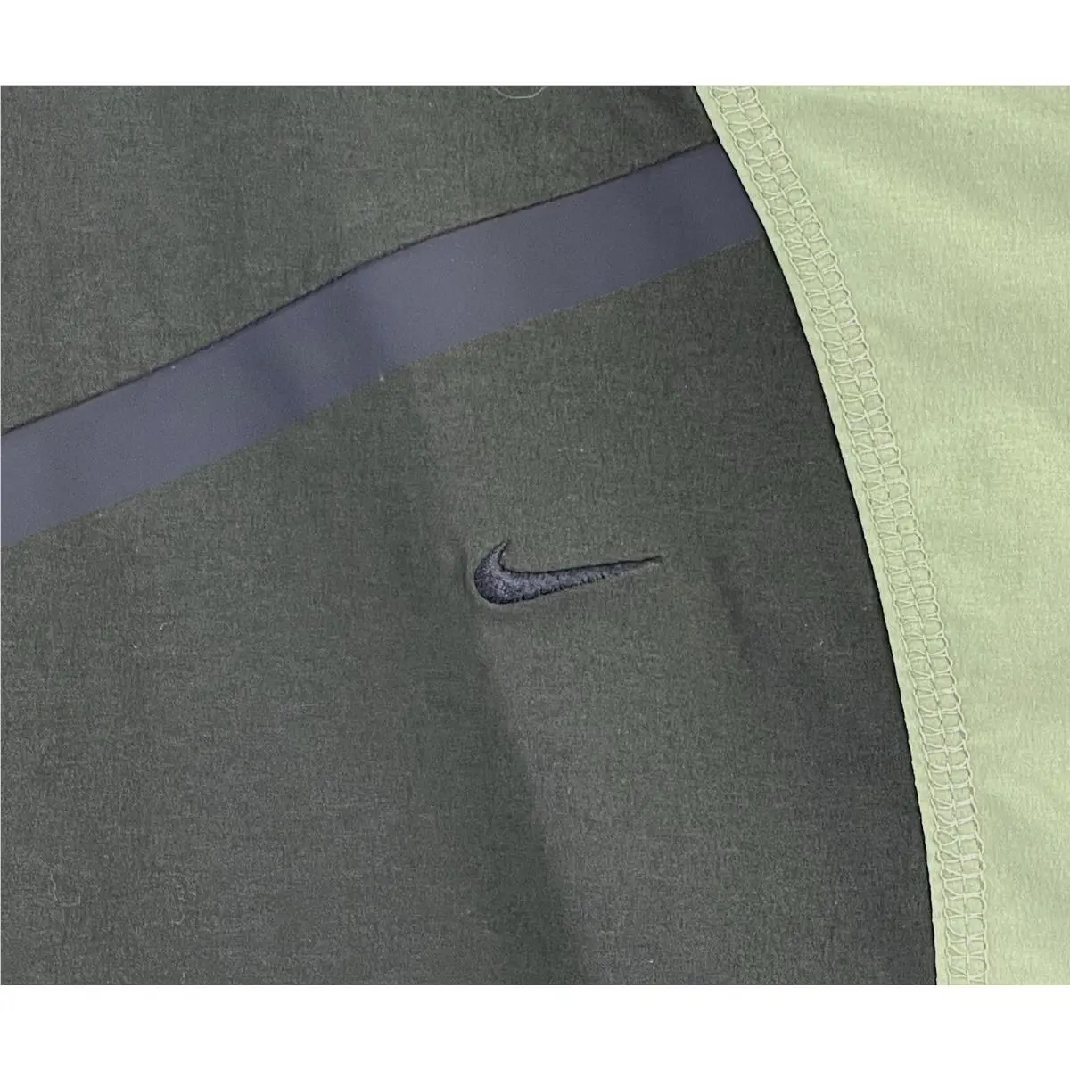 Nike clothing - Nike Tech Dri-FIT Woven Windrunner Colorblock Jacket - IH8461-355 - Black Green 6