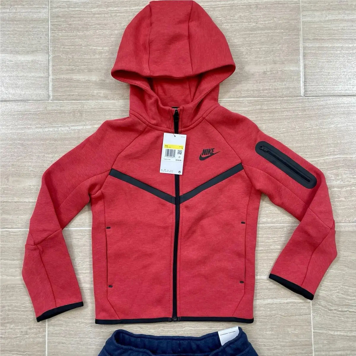 Nike clothing - HV5867-672 - HV5867-672 - Red / Navy Blue 4