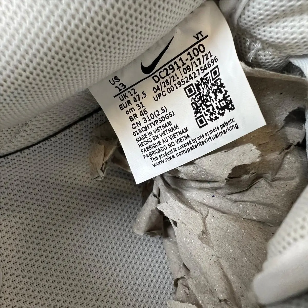 Nike shoes - Nike Air Force 1 `07 - White 5