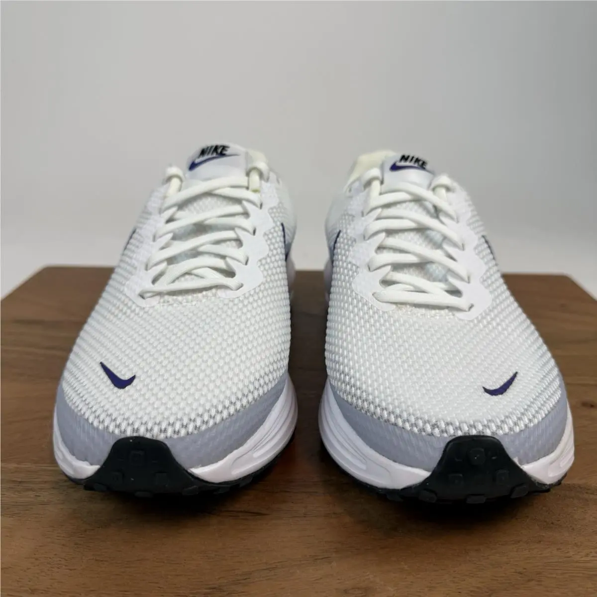 Nike shoes - White 1