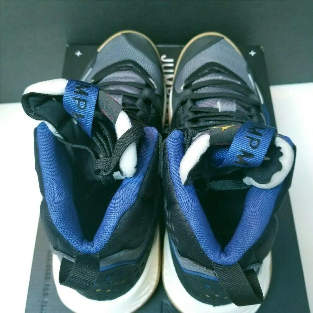 Nike shoes - Blue 2