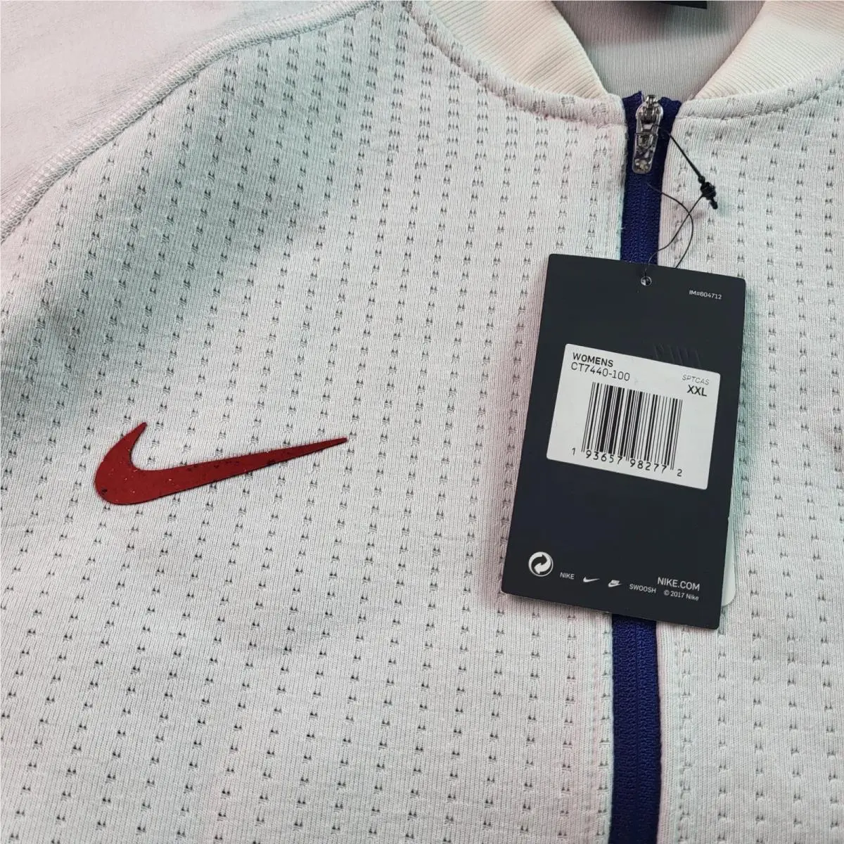 Nike clothing - White 4
