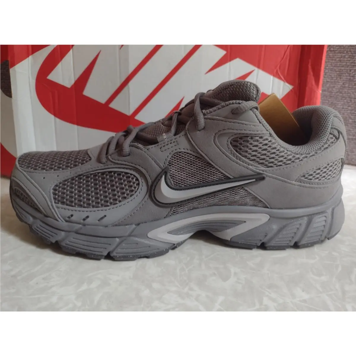 Nike shoes - Nike V5 RNR - RNR - II6292-006 - Gray (UPC: 198487898125) 2