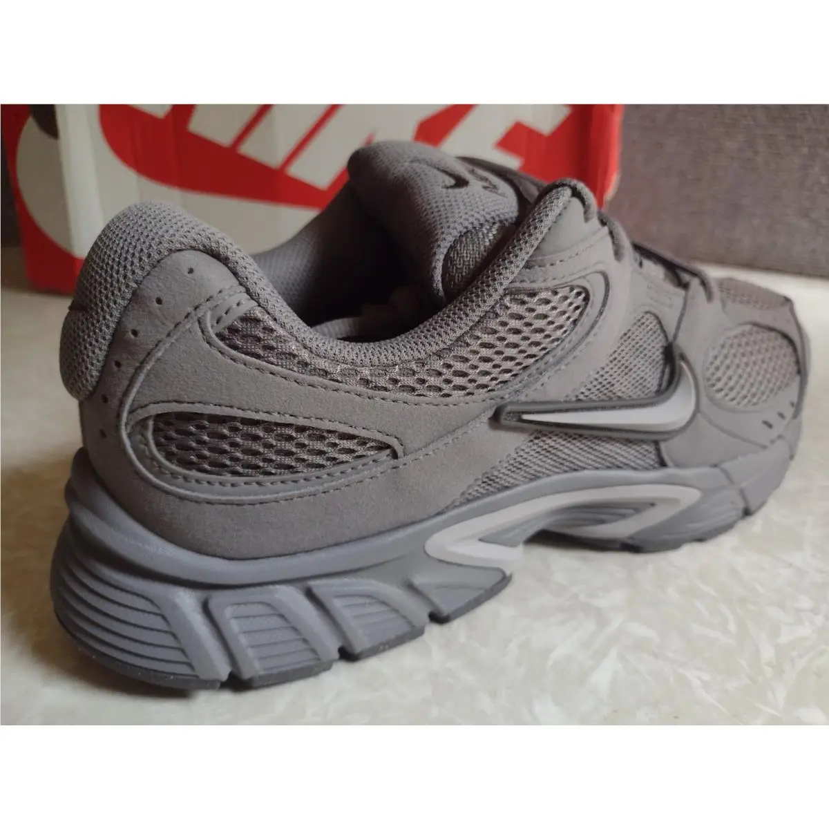 Nike shoes - Nike V5 RNR - RNR - II6292-006 - Gray (UPC: 198487898125) 3