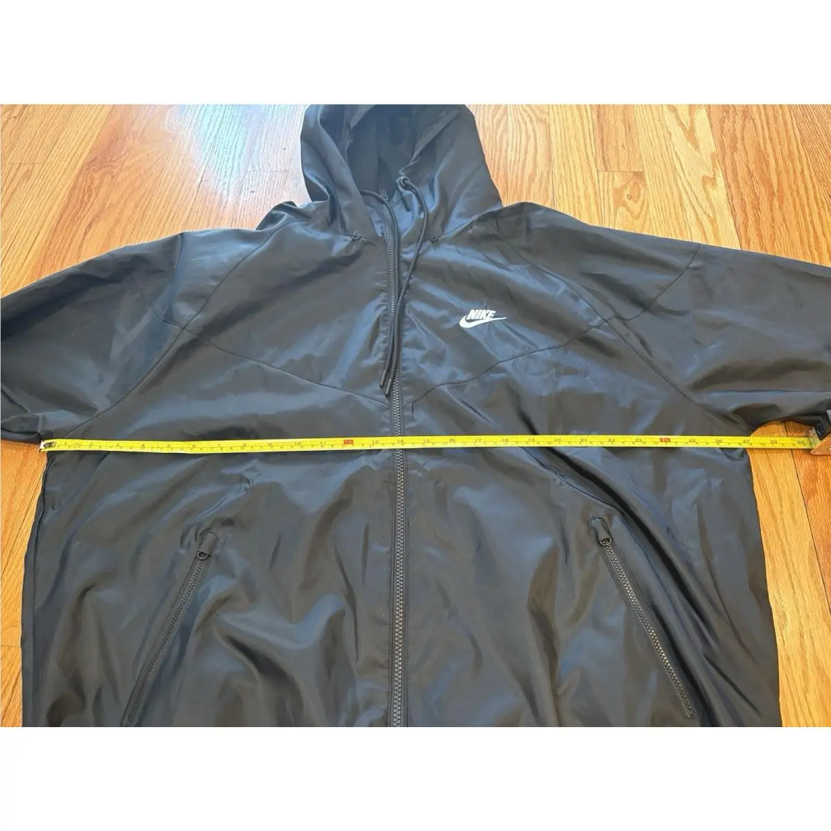 Nike clothing - Windrunner - Windrunner - Black 4