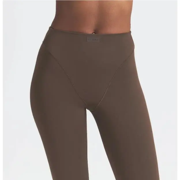 Nike clothing - Dark Sepia 0