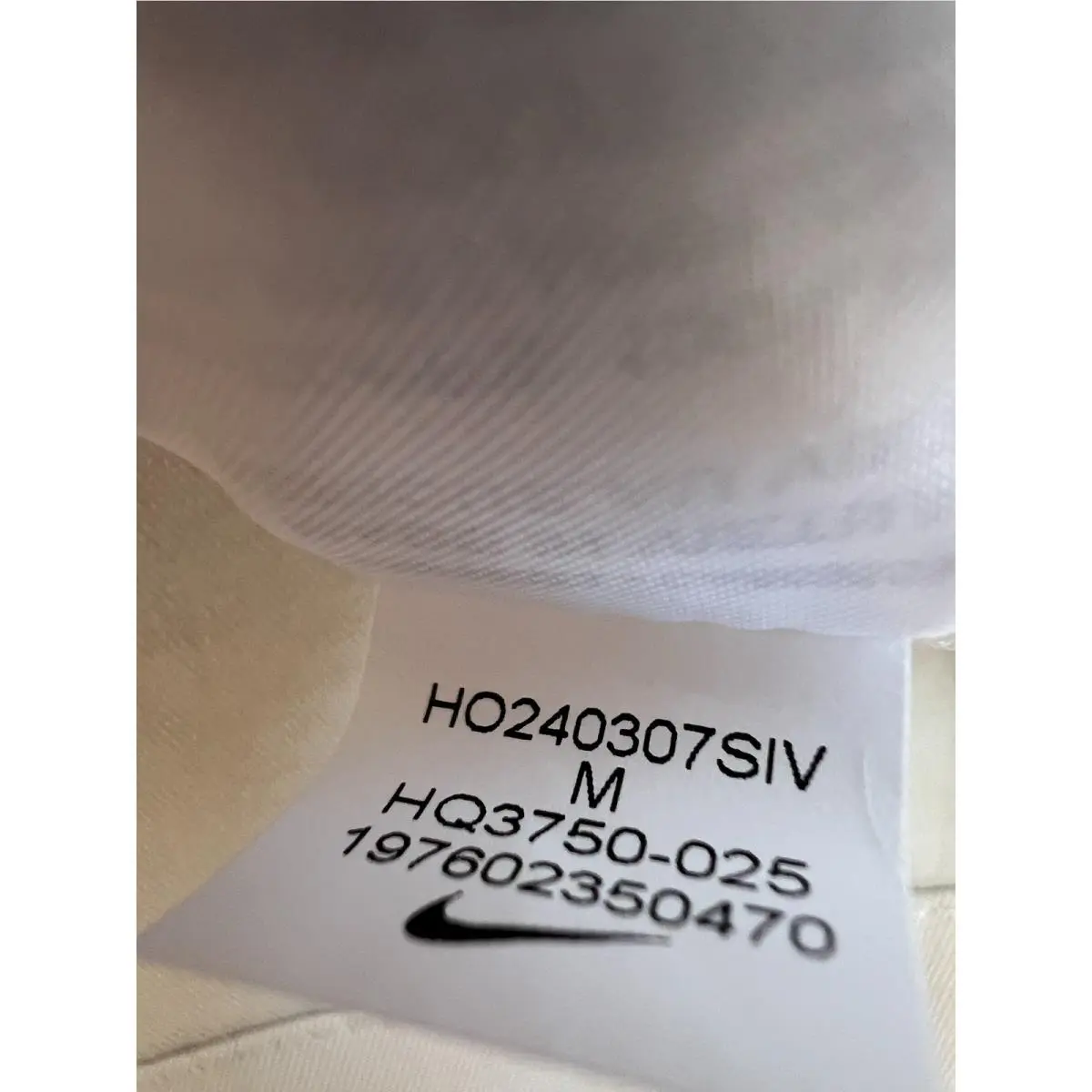 Nike clothing - Nike Dri-Fit - HQ3750-025 - Grey (UPC: 197602350470) 4
