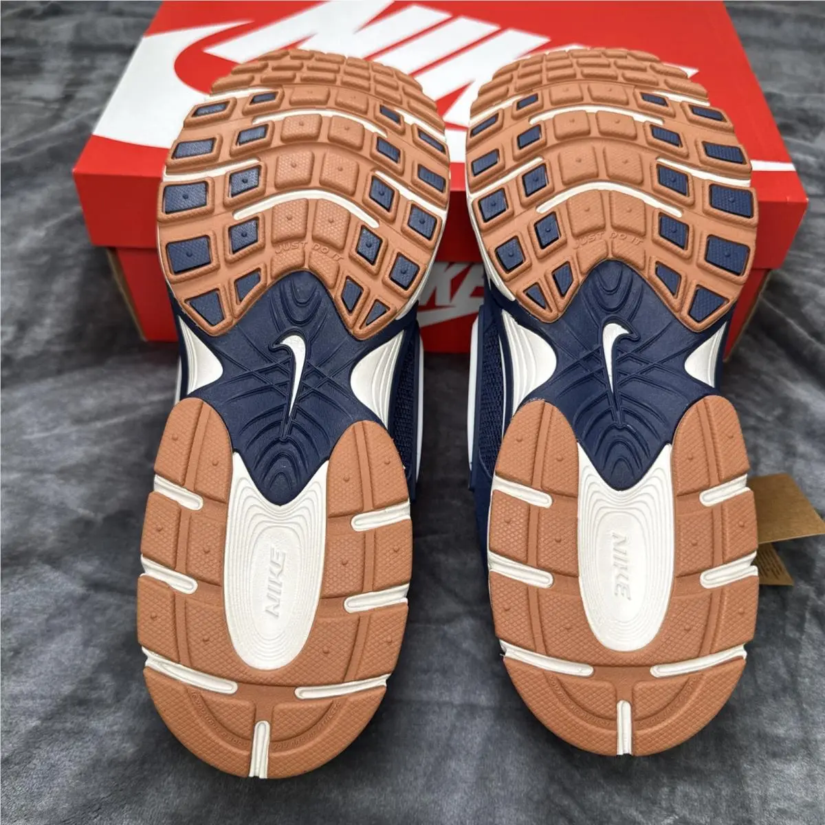 Nike shoes - Nike V5 RNR - RNR - II6292-400 - Blue 3