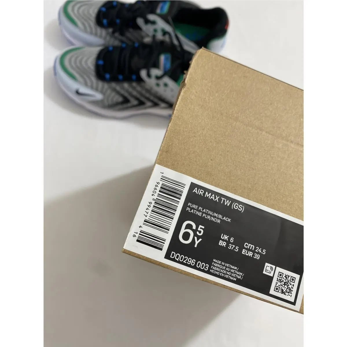 Nike shoes - Nike Air Max TW - Air Max - White (UPC: 0196604994774) 8