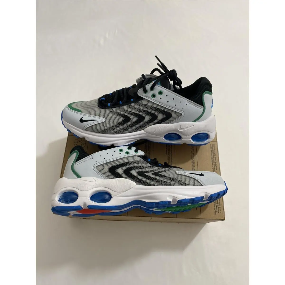 Nike shoes - Nike Air Max TW - Air Max - White (UPC: 0196604994774) 1