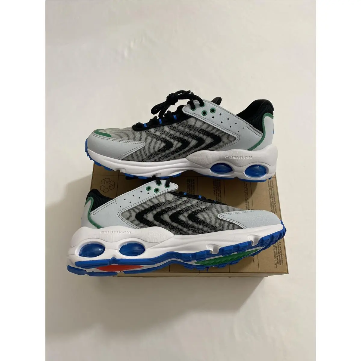 Nike shoes - Nike Air Max TW - Air Max - White (UPC: 0196604994774) 2