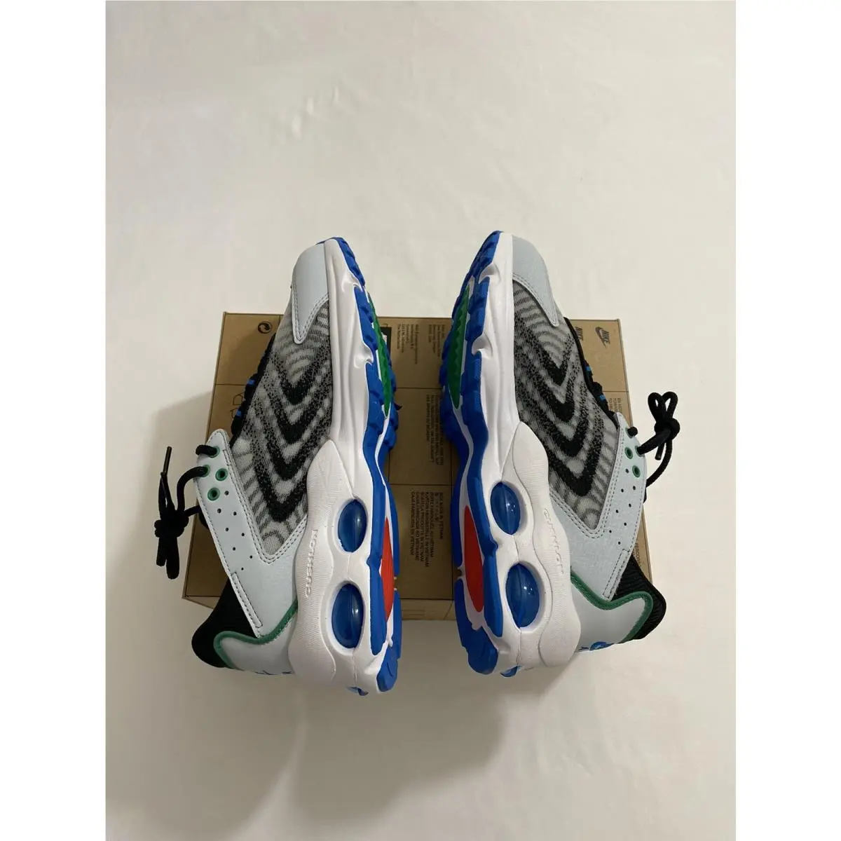 Nike shoes - Nike Air Max TW - Air Max - White (UPC: 0196604994774) 4