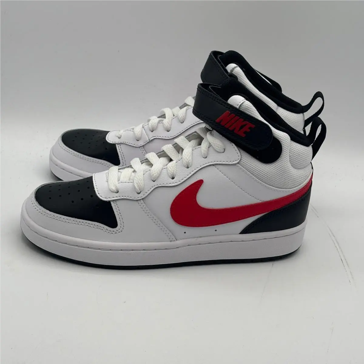 Nike shoes - Court Borough Mid 2 (GS) - White 2