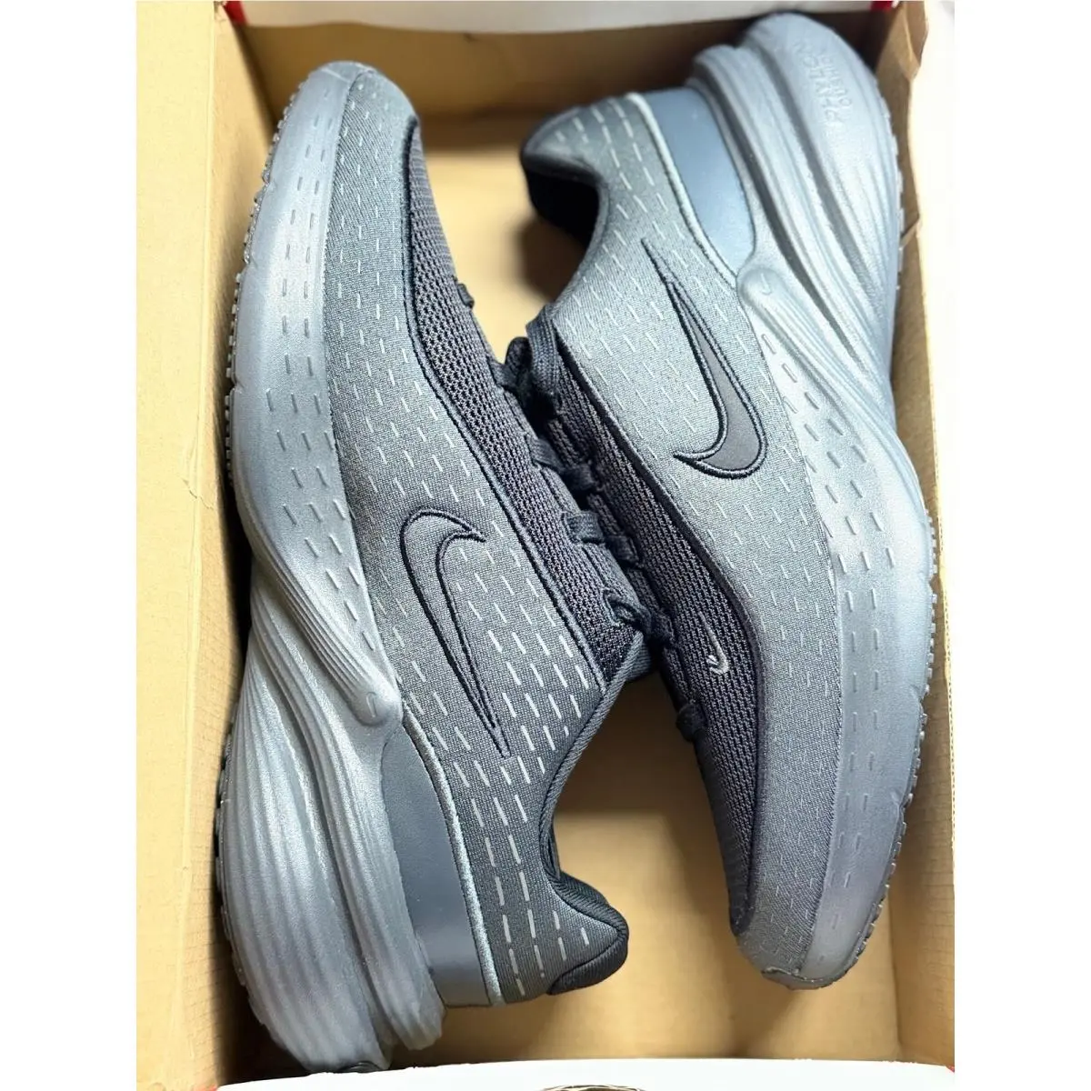 Nike shoes - Black 6